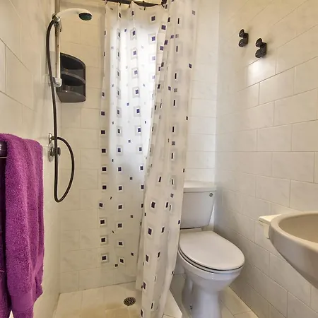 Semesterbostad Family Fun Holiday House Is-Swieqi